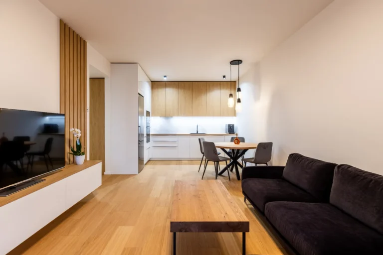 kuchyňa s obývačkou v modernom štýle Bratislava